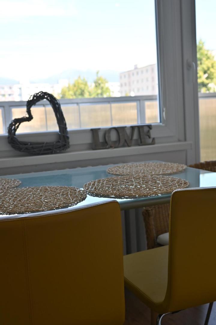 Tatry View Apartment, Free Parking Liptovský Mikuláš Eksteriør bilde